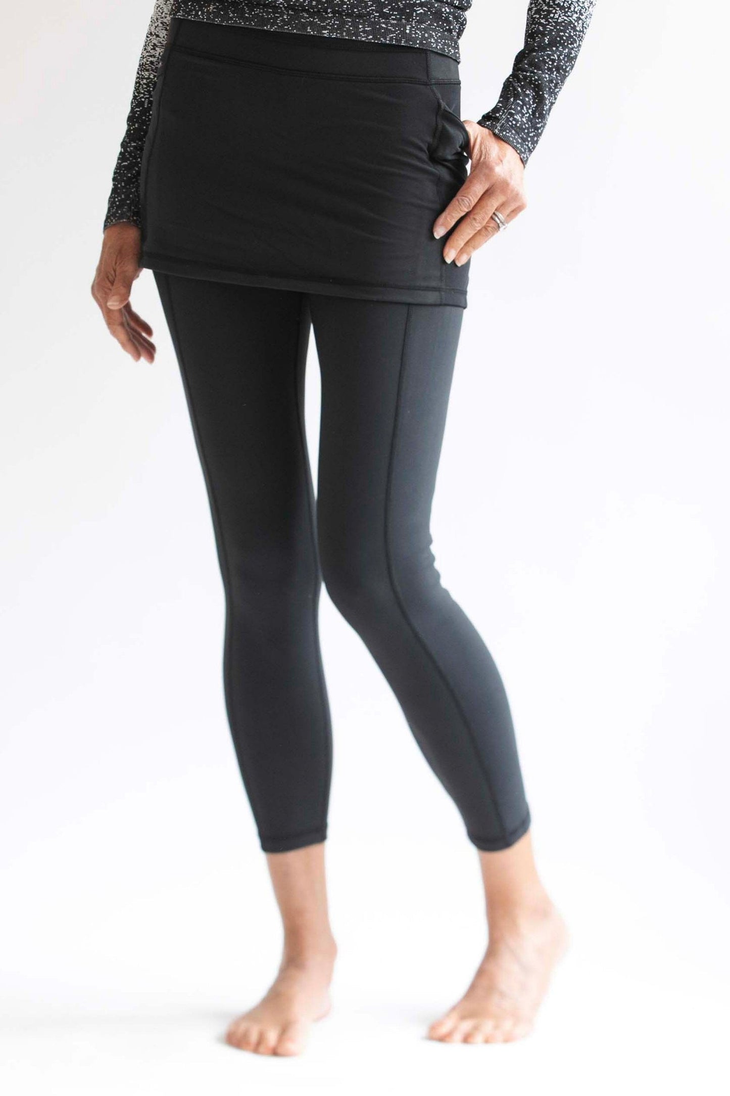Black 7/8th's Length Skirted Leggings with Pockets