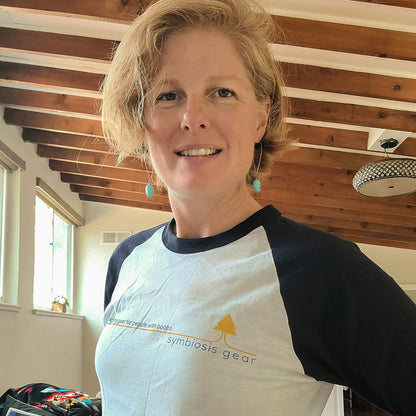 long-sleeve shirt for women backpacking