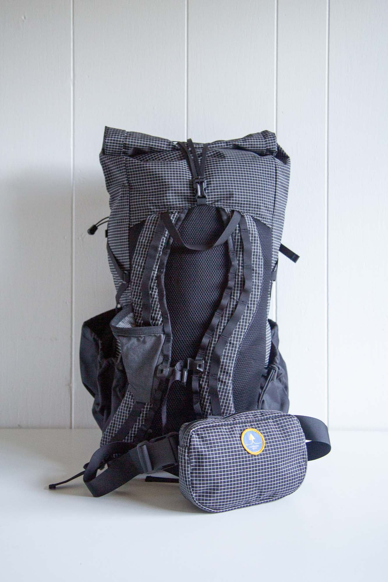 ✨PRE-ORDER✨ The Huckleberry - hipbelt pocket, fanny pack, sling bag