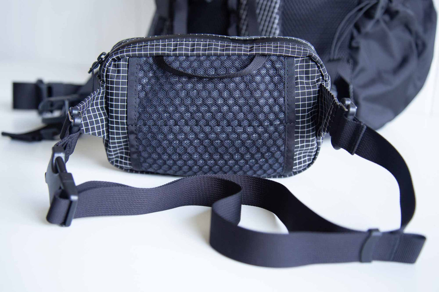 ✨PRE-ORDER✨ The Huckleberry - hipbelt pocket, fanny pack, sling bag