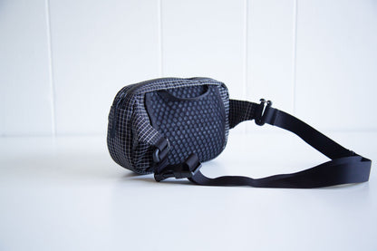 ✨PRE-ORDER✨ The Huckleberry - hipbelt pocket, fanny pack, sling bag