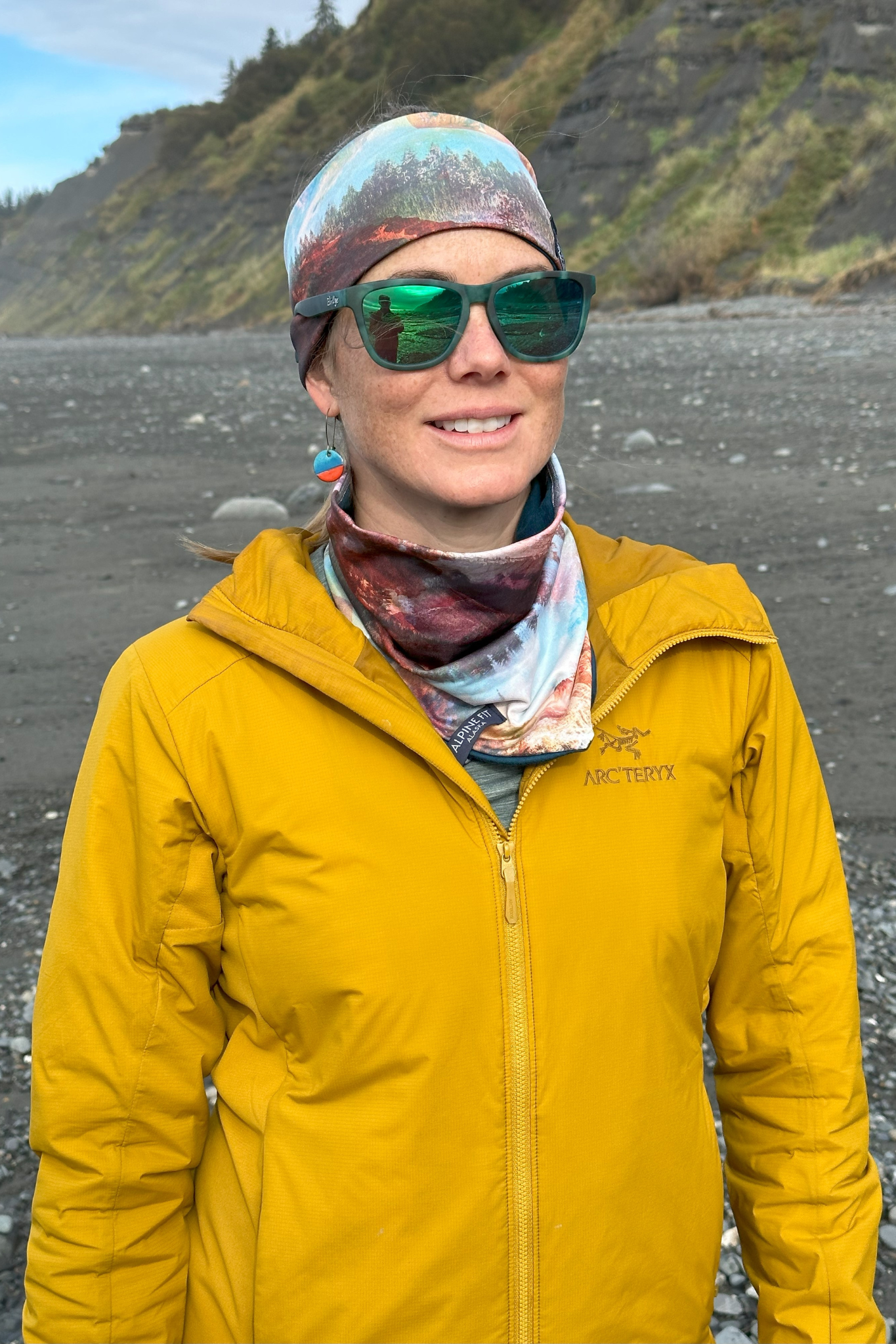 Mountain V Fleece Neck Warmer