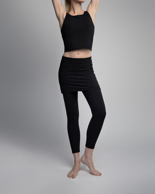 Black 7/8th's Length Skirted Leggings with Pockets